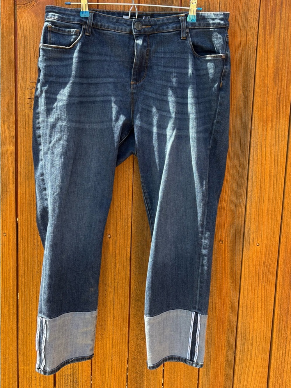 Out From the Kloth. Medium Wash Women’s Jeans with Cuffed Hem. Size 14W.